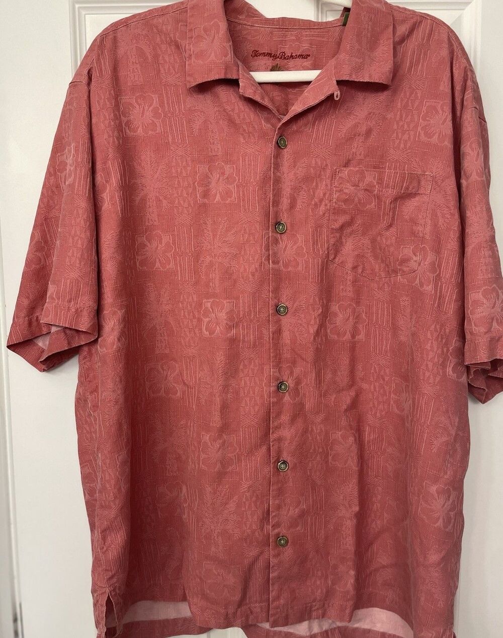 Tommy Bahama Men's Red 100% Silk Button Down Short Sleeve Shirt Size XL